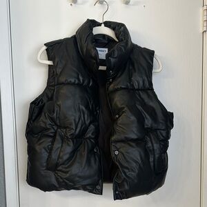 Old Navy Sleek Black Quilted Vest